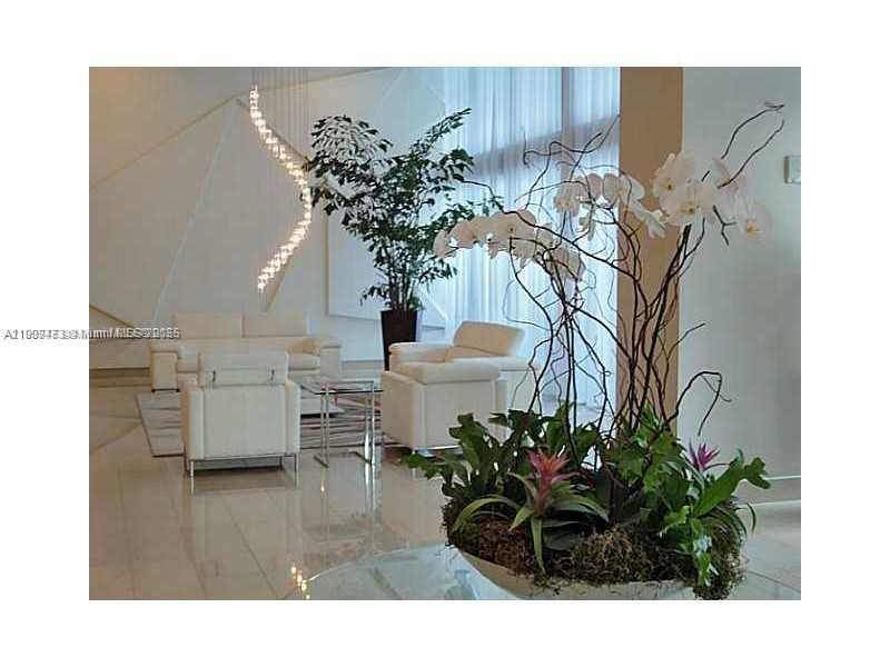 79 SW 12 #2811, Miami FL 33130