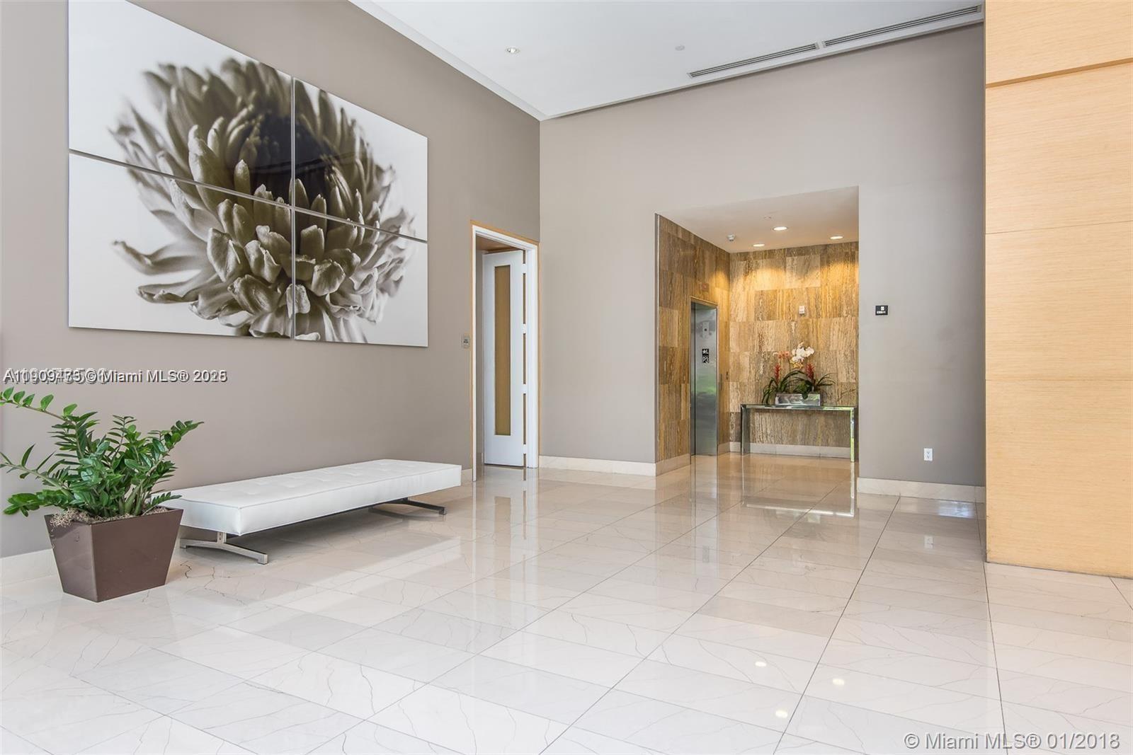 79 SW 12 #2811, Miami FL 33130
