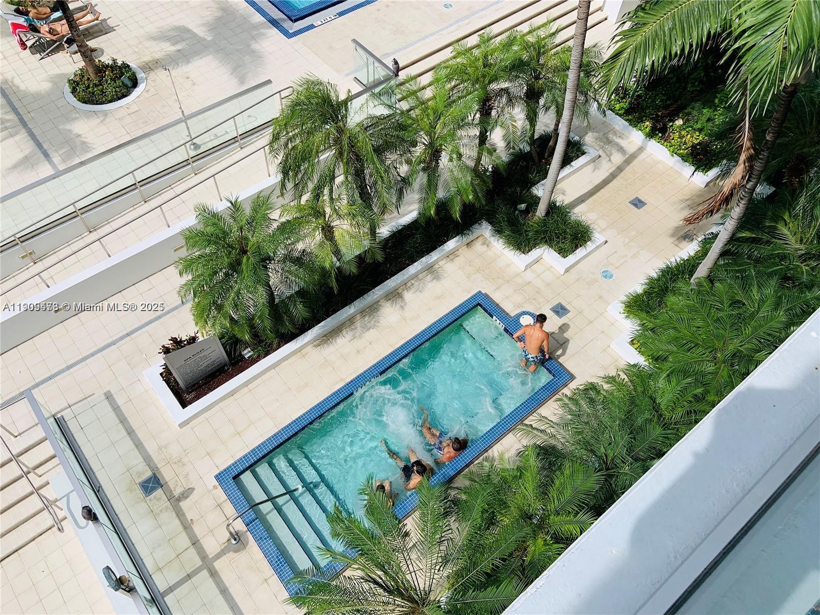 79 SW 12 #2811, Miami FL 33130