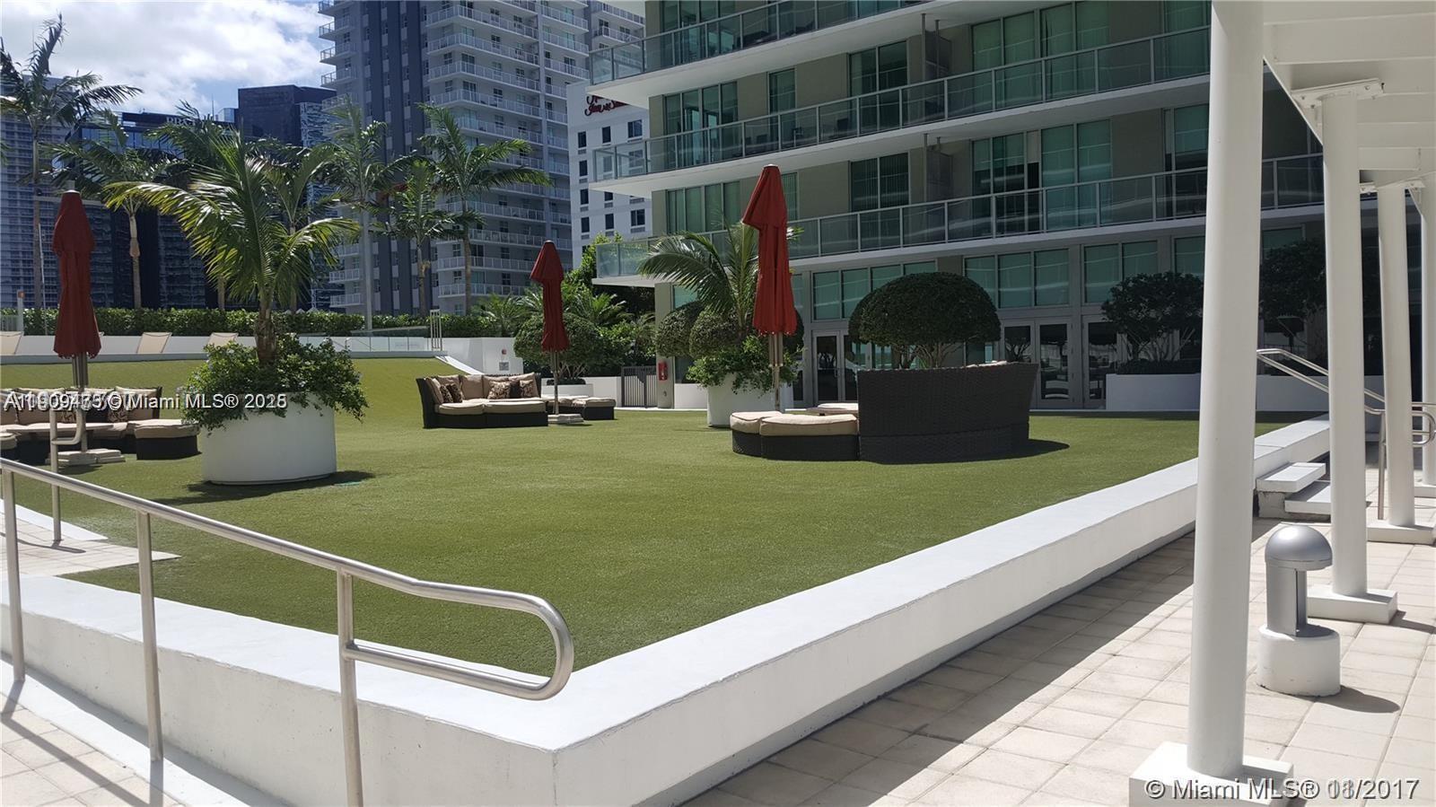 79 SW 12 #2811, Miami FL 33130