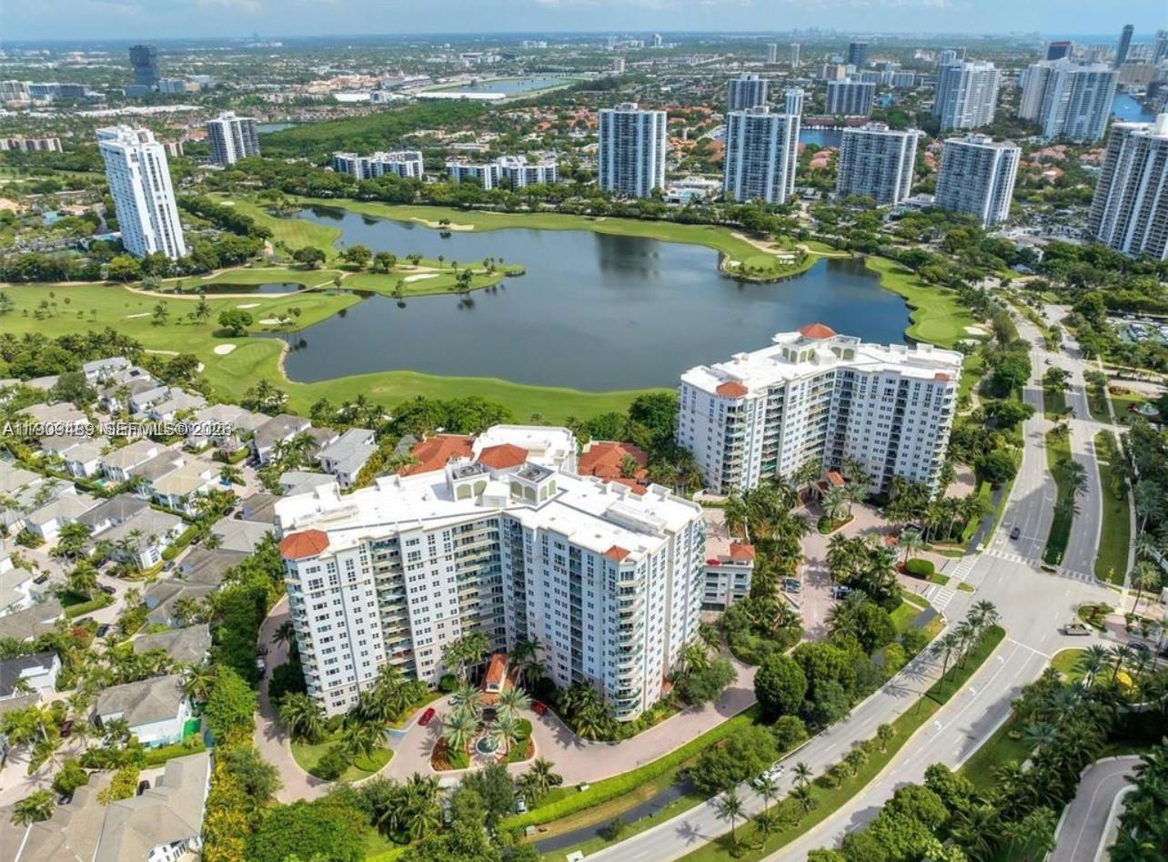 19900 E Country Club Dr #318, Aventura FL 33180