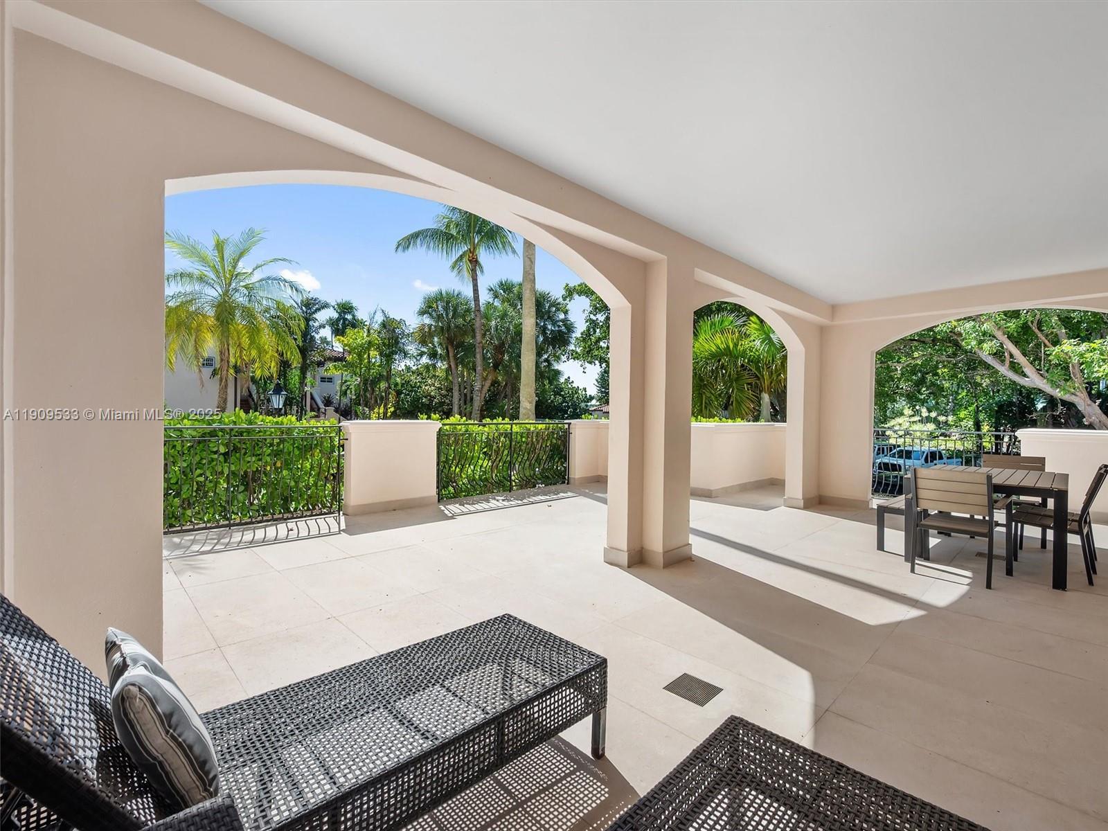 19116 Fisher Island Dr #19116, Miami Beach FL 33109