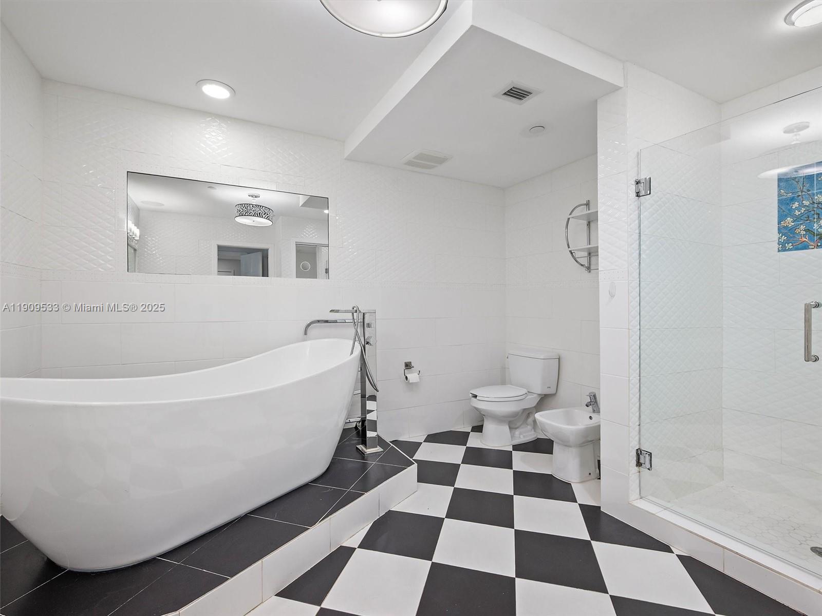 19116 Fisher Island Dr #19116, Miami Beach FL 33109