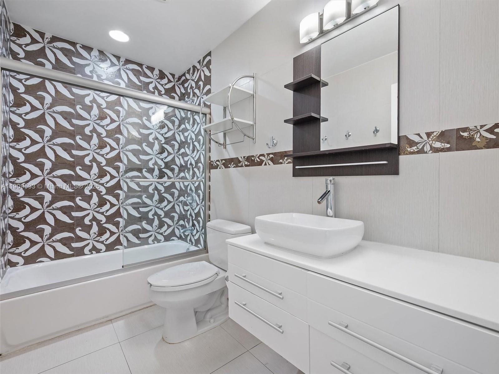 19116 Fisher Island Dr #19116, Miami Beach FL 33109