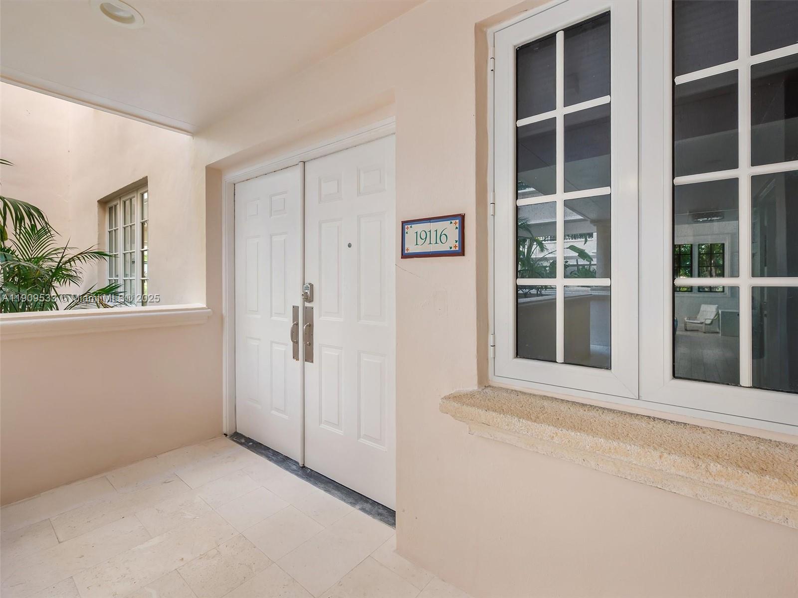 19116 Fisher Island Dr #19116, Miami Beach FL 33109