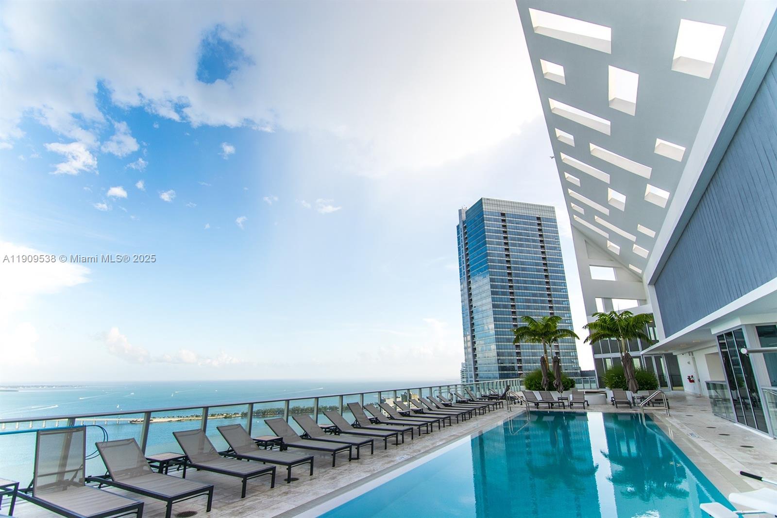 1300 Brickell Bay Dr #3203, Miami FL 33131