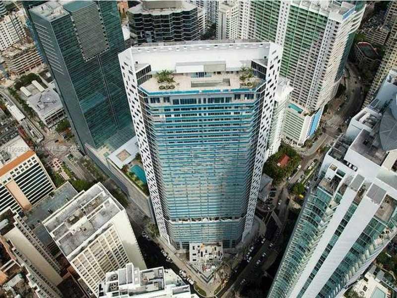 1300 Brickell Bay Dr #3203, Miami FL 33131