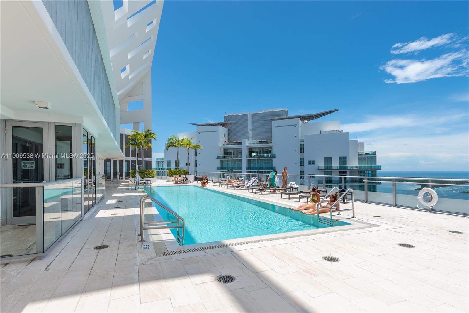 1300 Brickell Bay Dr #3203, Miami FL 33131