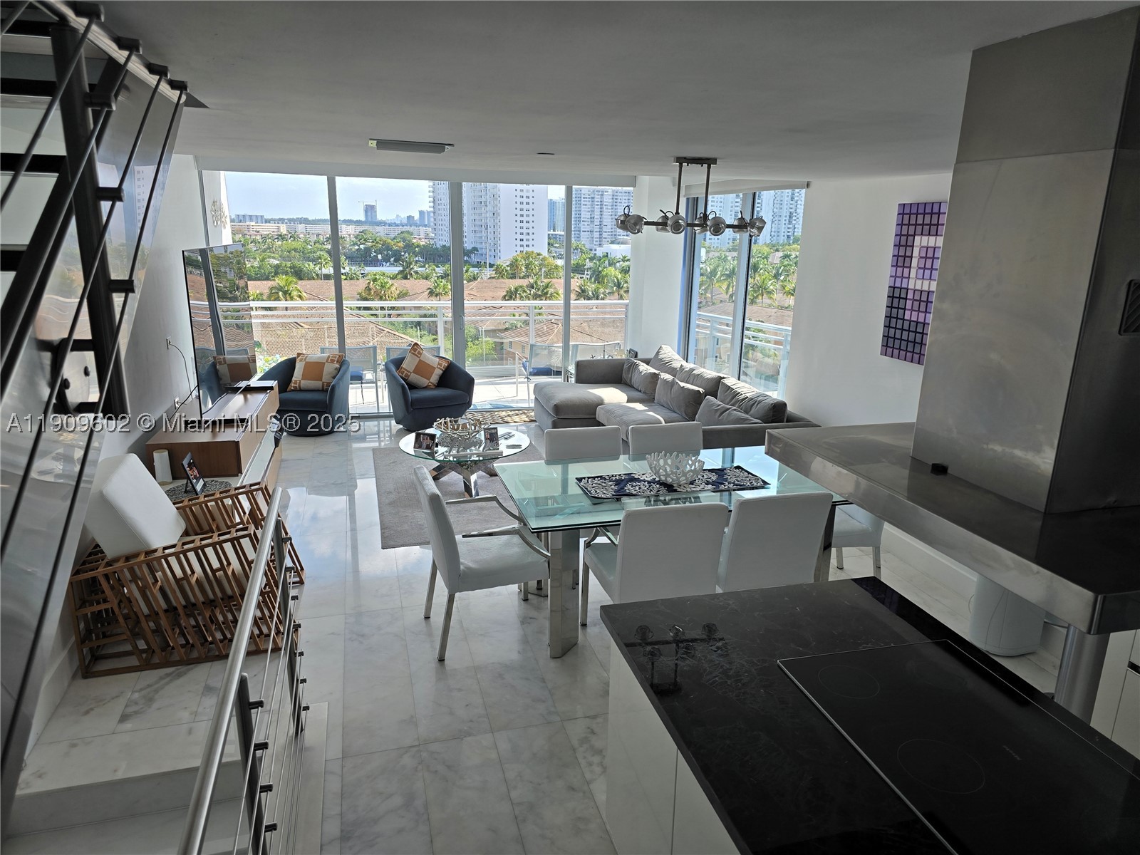 2950 NE 188th St #501, Aventura FL 33180