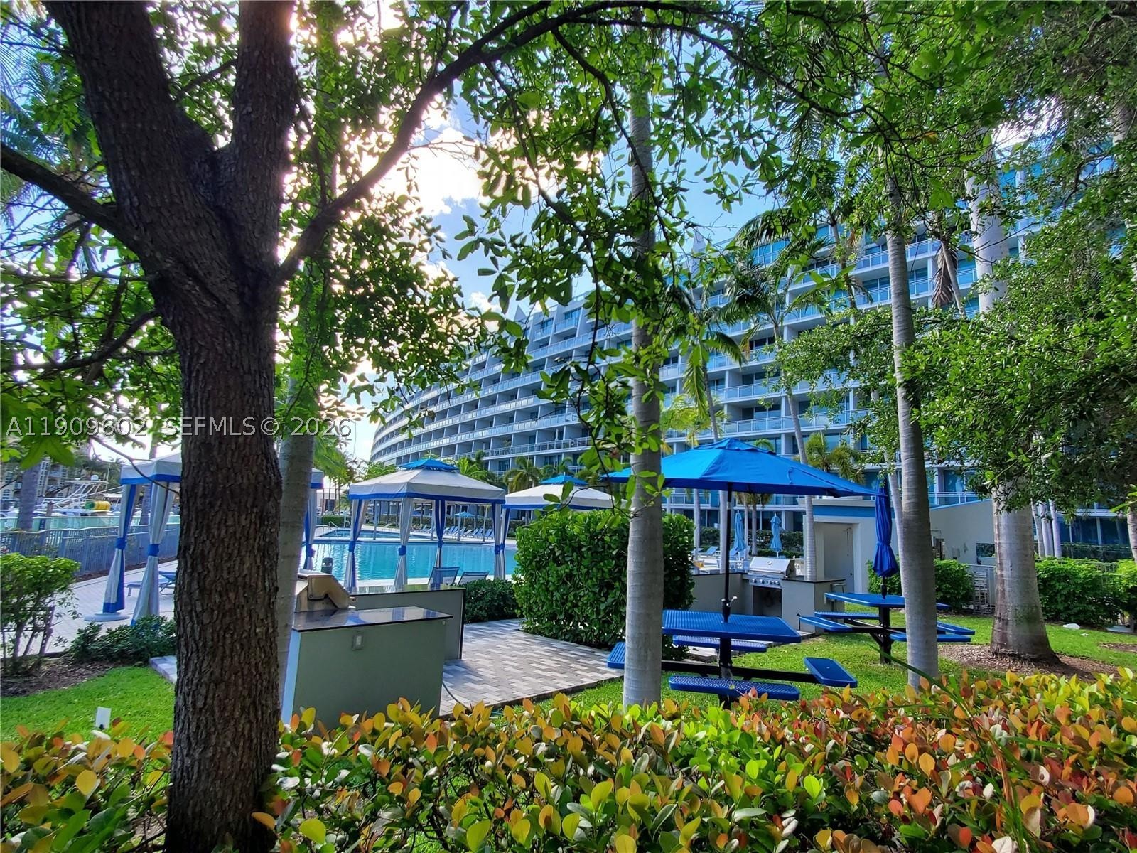 2950 NE 188th St #501, Aventura FL 33180