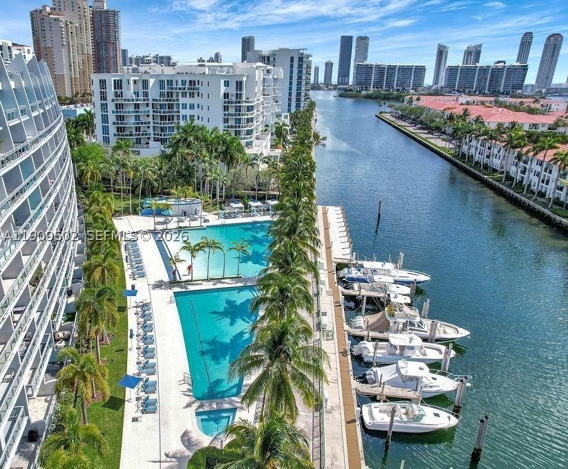 2950 NE 188th St #501, Aventura FL 33180