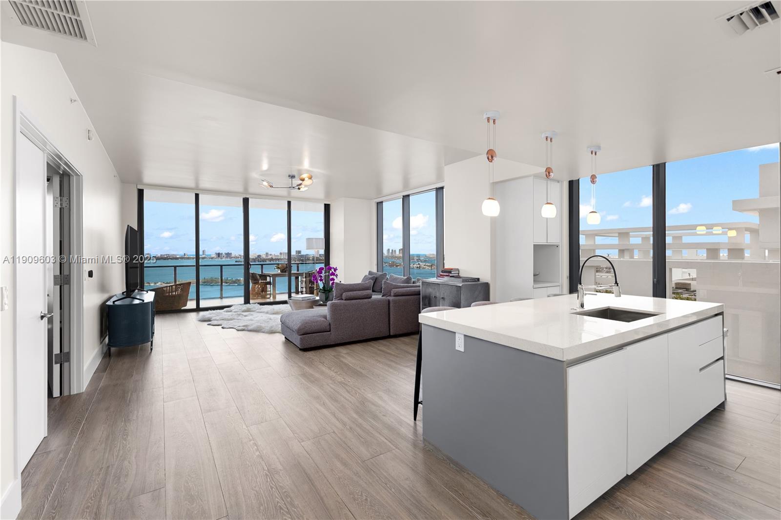 788 NE 23rd St #2101, Miami FL 33137