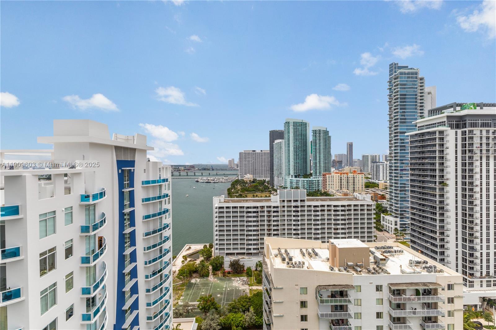 788 NE 23rd St #2101, Miami FL 33137