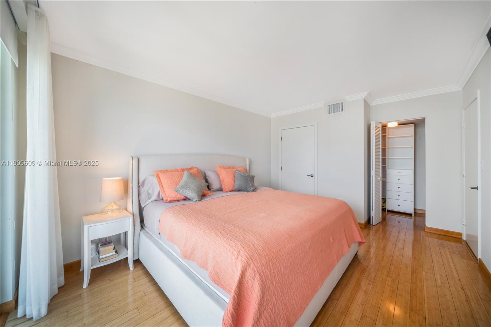 90 Alton Rd #2201, Miami Beach FL 33139