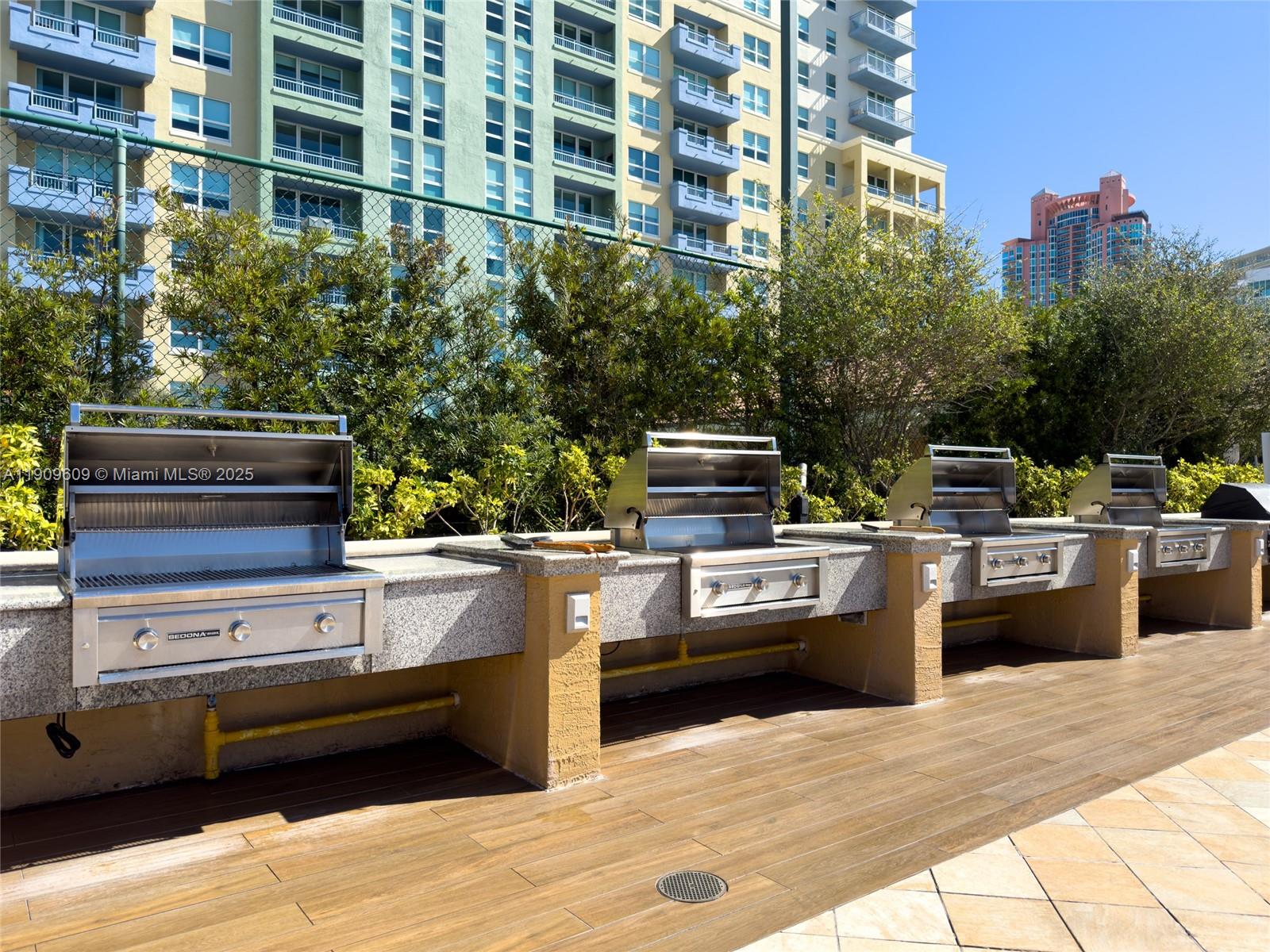 90 Alton Rd #2201, Miami Beach FL 33139