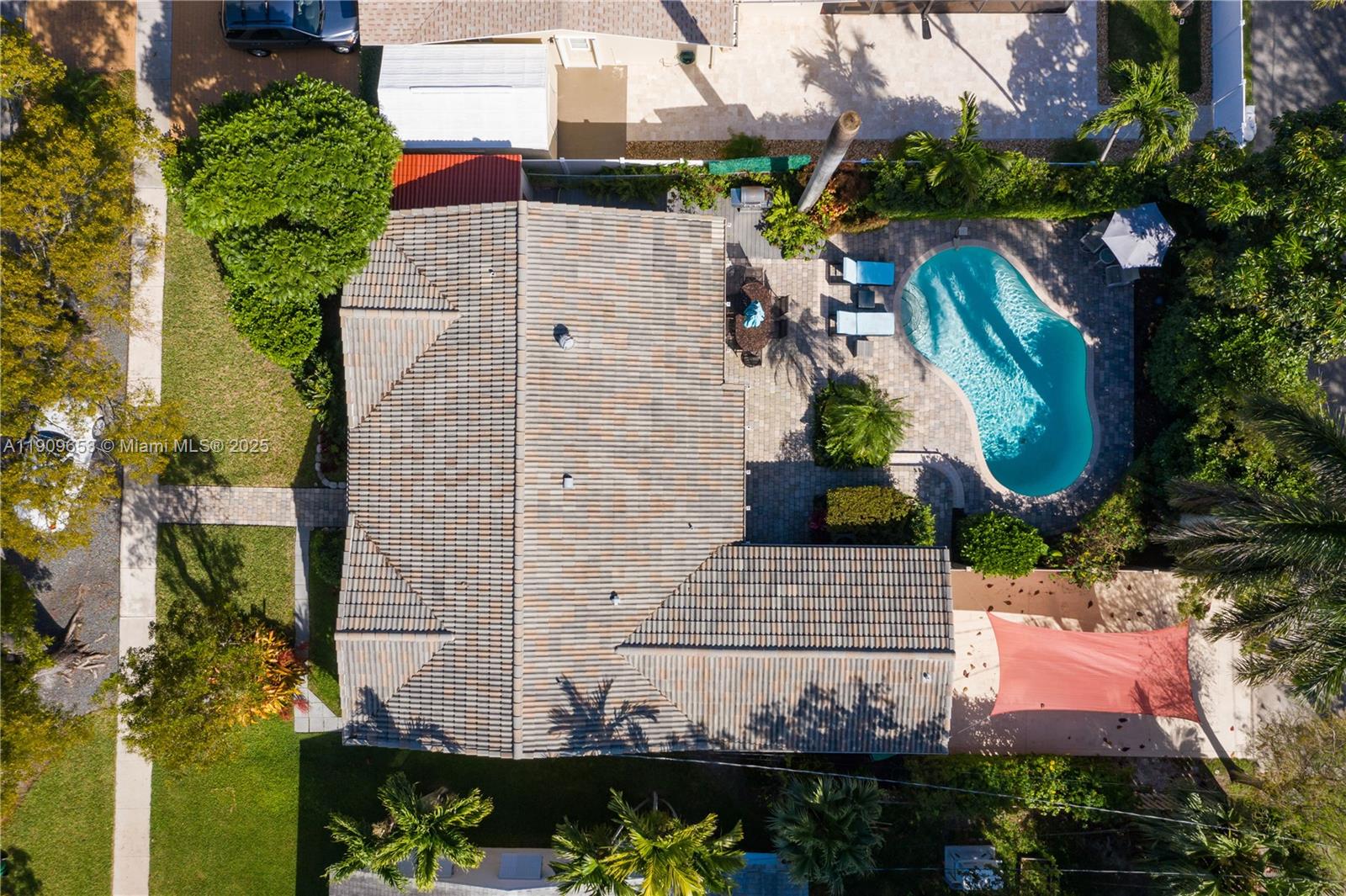 418 SE 3rd Ter #0, Dania Beach FL 33004