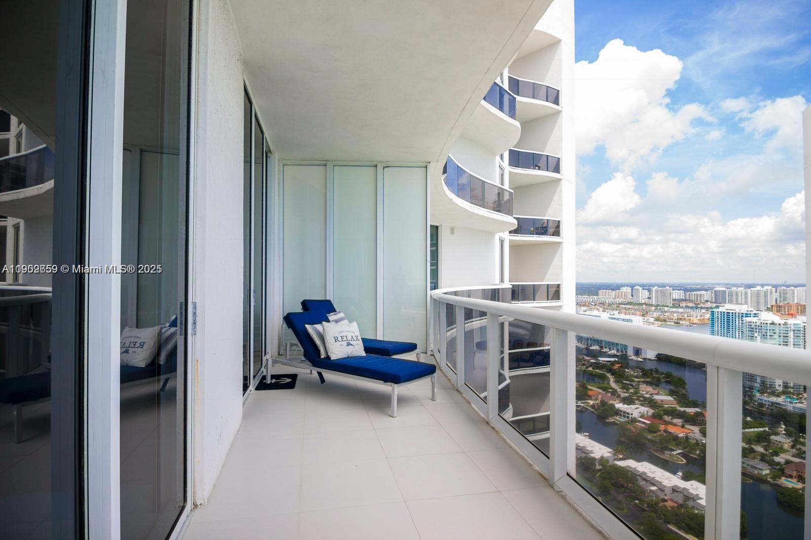15901 Collins Ave #4002, Sunny Isles Beach FL 33160