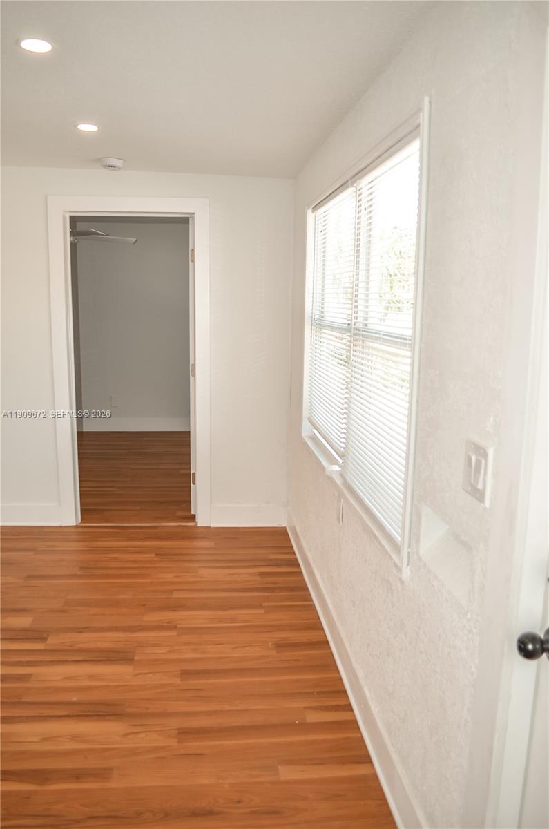 707 N J St, Lake Worth FL 33460
