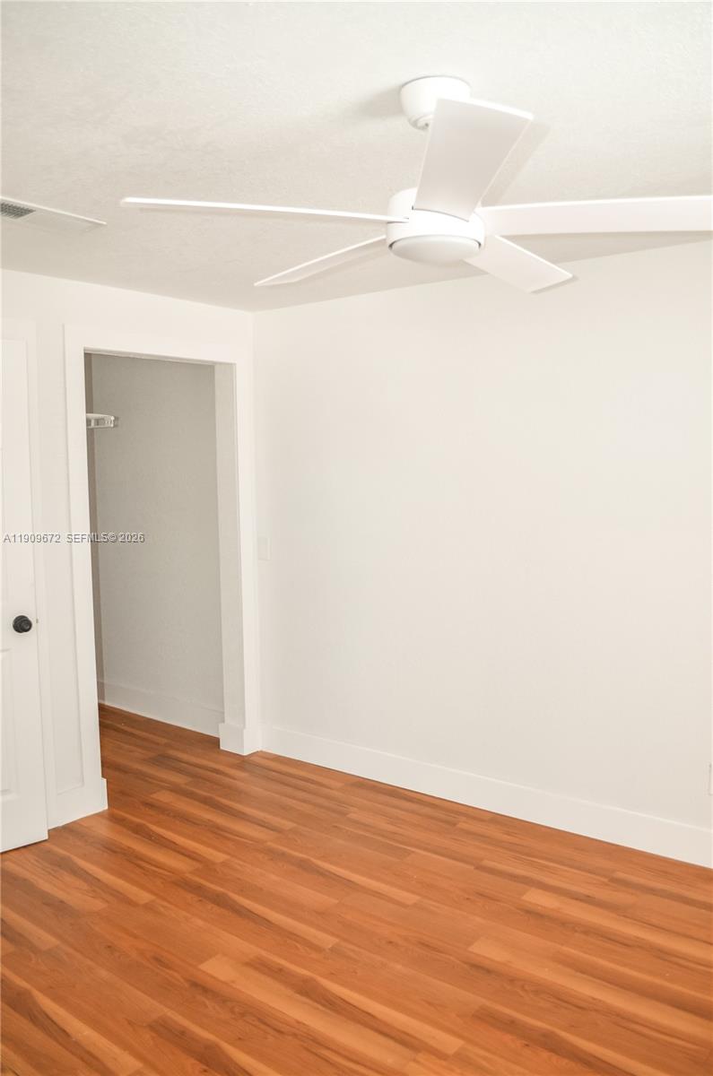 707 N J St, Lake Worth FL 33460