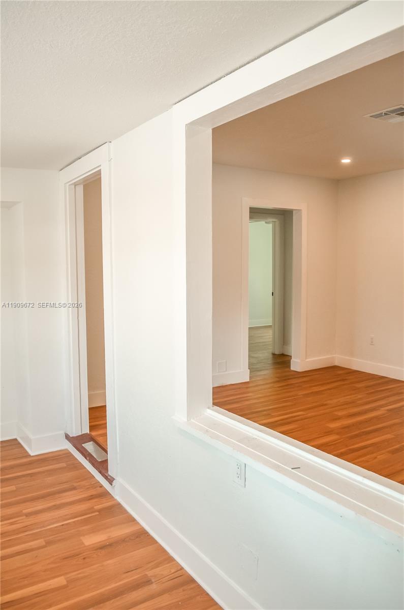 707 N J St, Lake Worth FL 33460