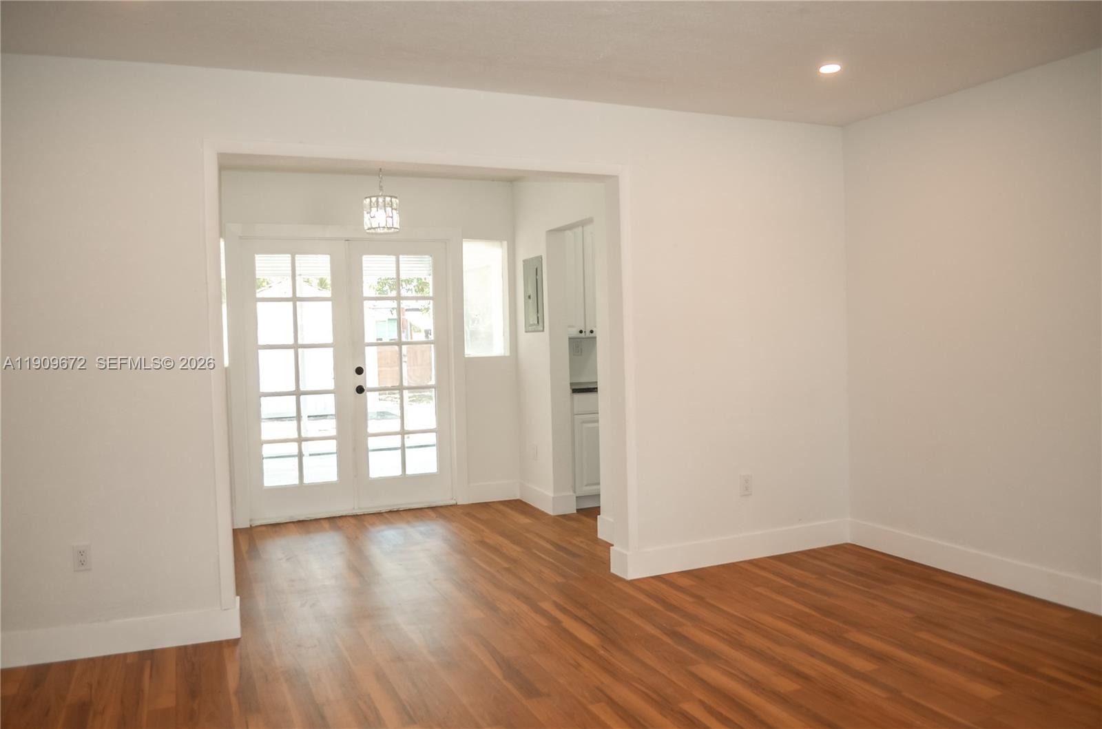 707 N J St, Lake Worth FL 33460