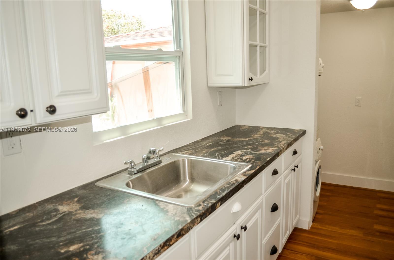 707 N J St, Lake Worth FL 33460