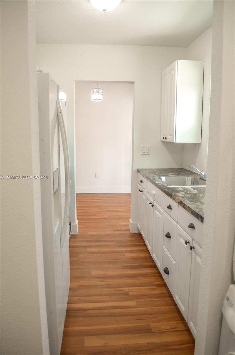 707 N J St, Lake Worth FL 33460