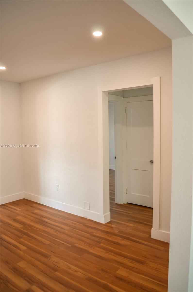 707 N J St, Lake Worth FL 33460