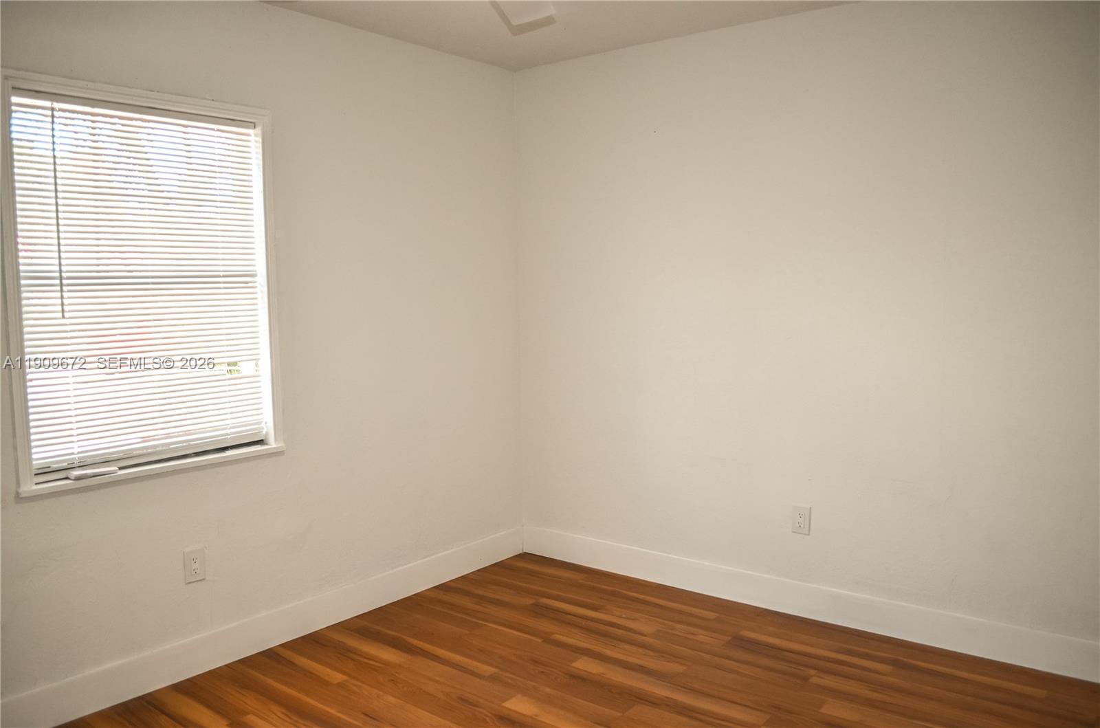 707 N J St, Lake Worth FL 33460