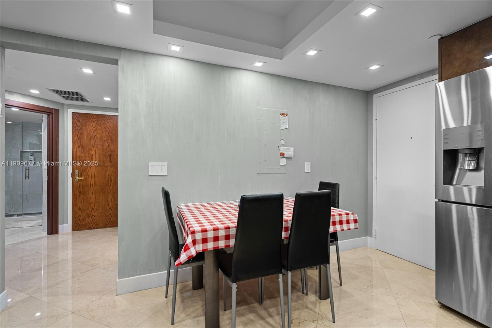 9559 Collins Ave #S8-F, Surfside FL 33154