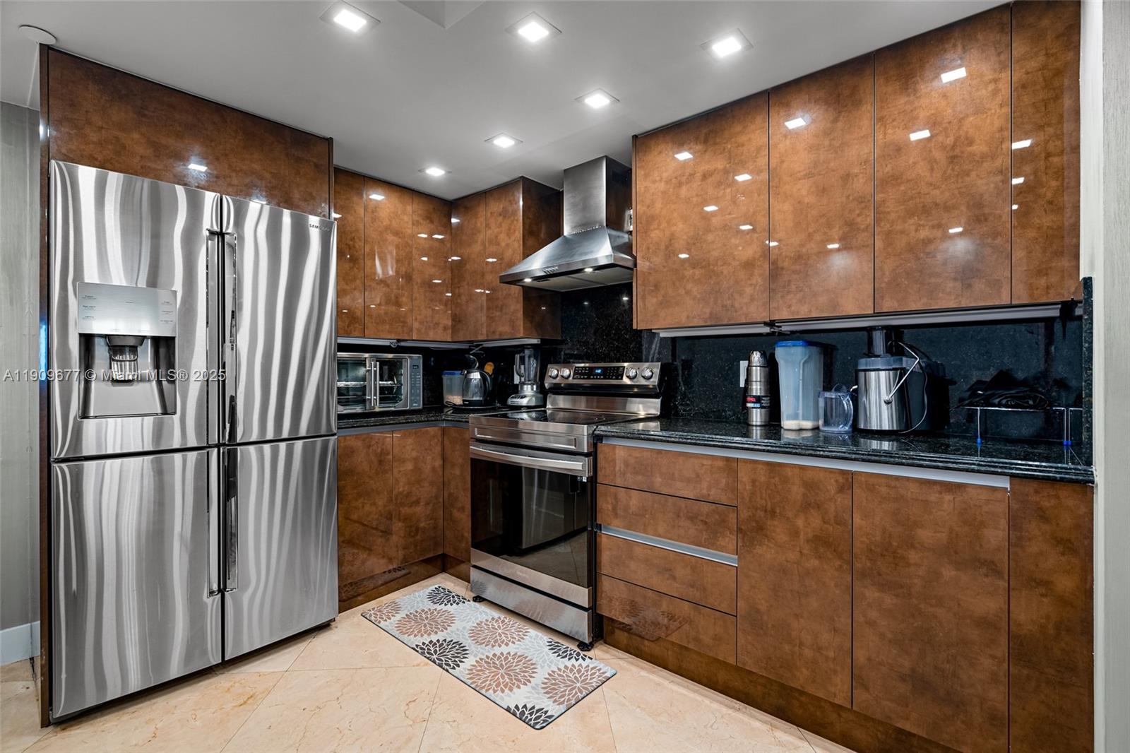 9559 Collins Ave #S8-F, Surfside FL 33154