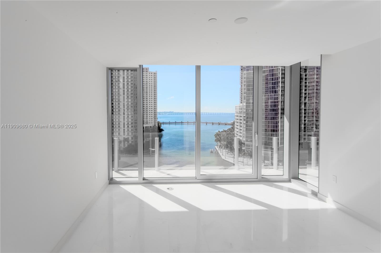 300 Biscayne Blvd Way #1003, Miami FL 33131