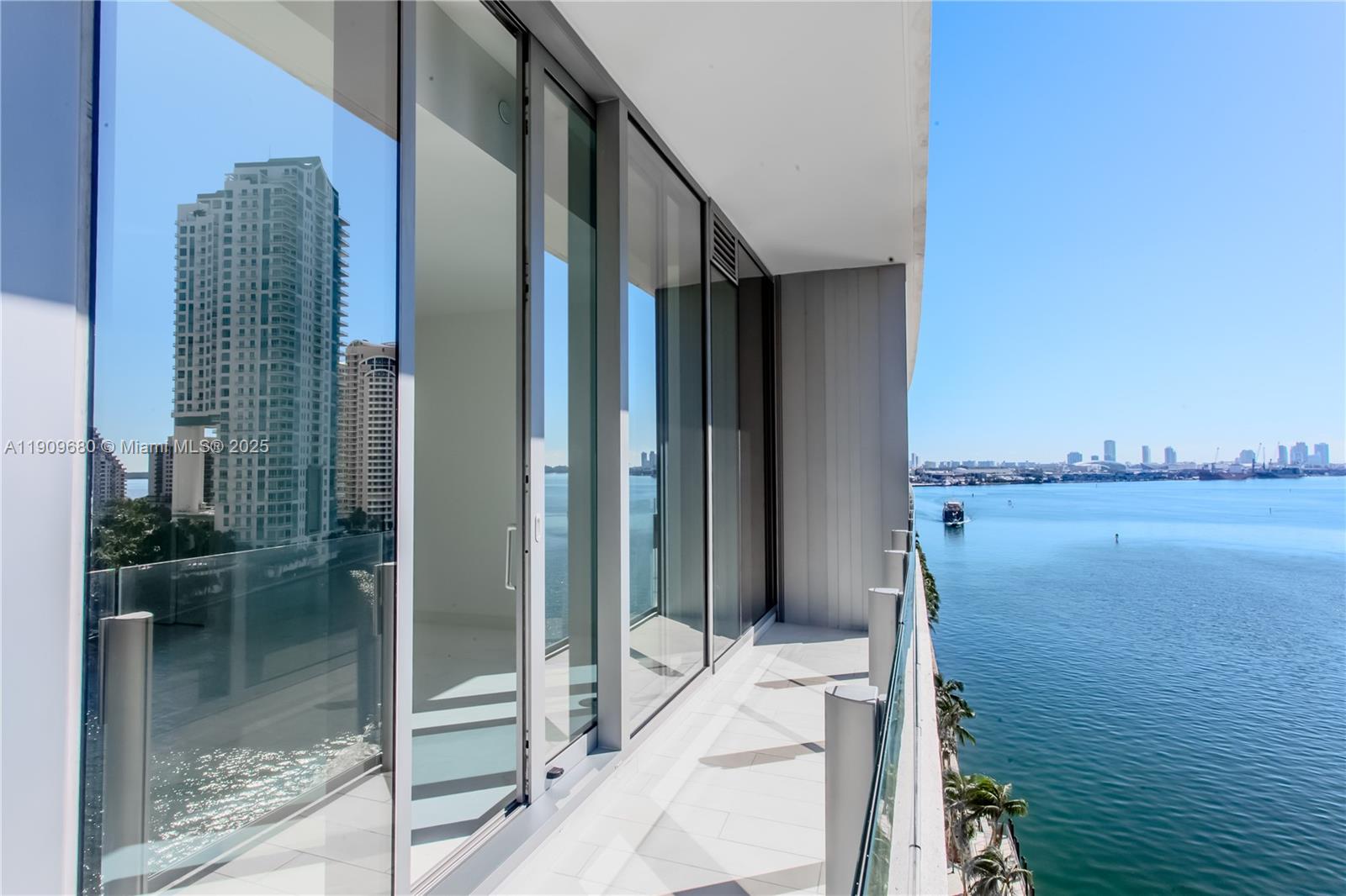 300 Biscayne Blvd Way #1003, Miami FL 33131