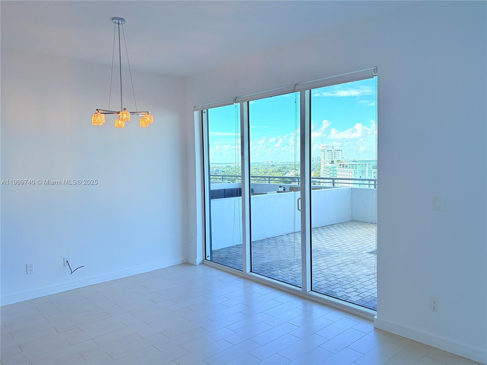 60 SW 13th St #1119, Miami FL 33130