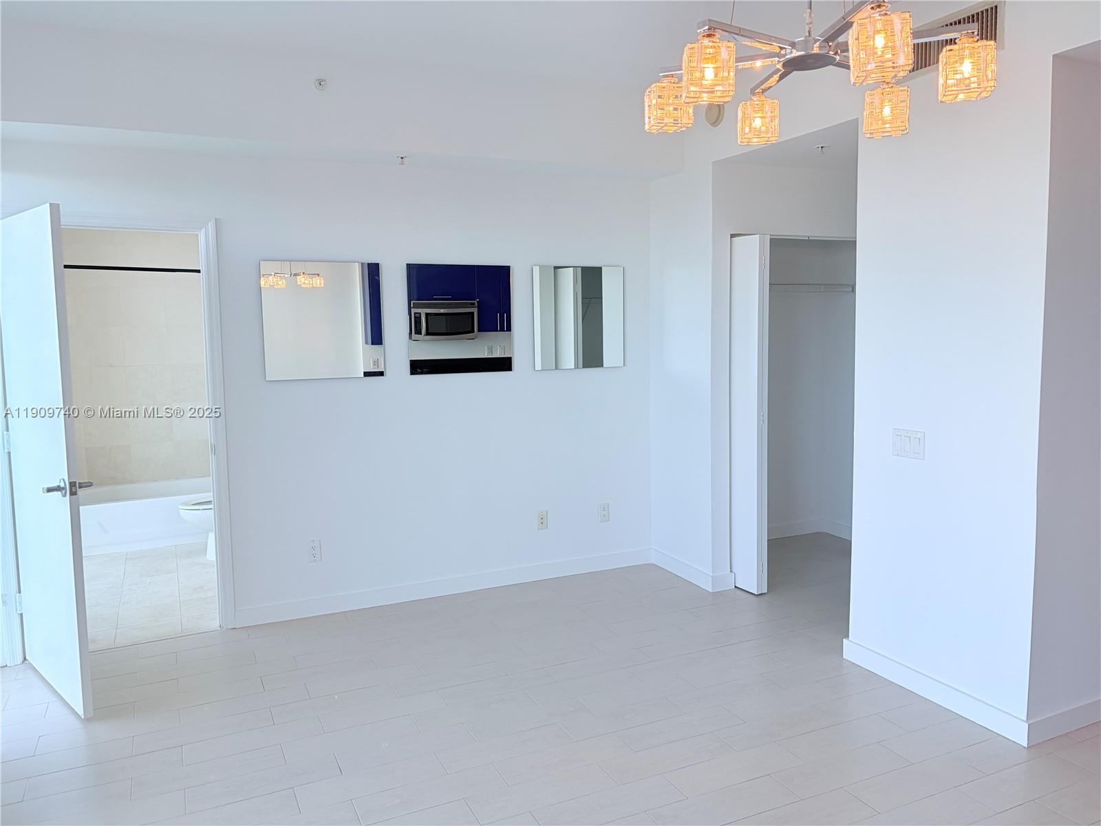 60 SW 13th St #1119, Miami FL 33130
