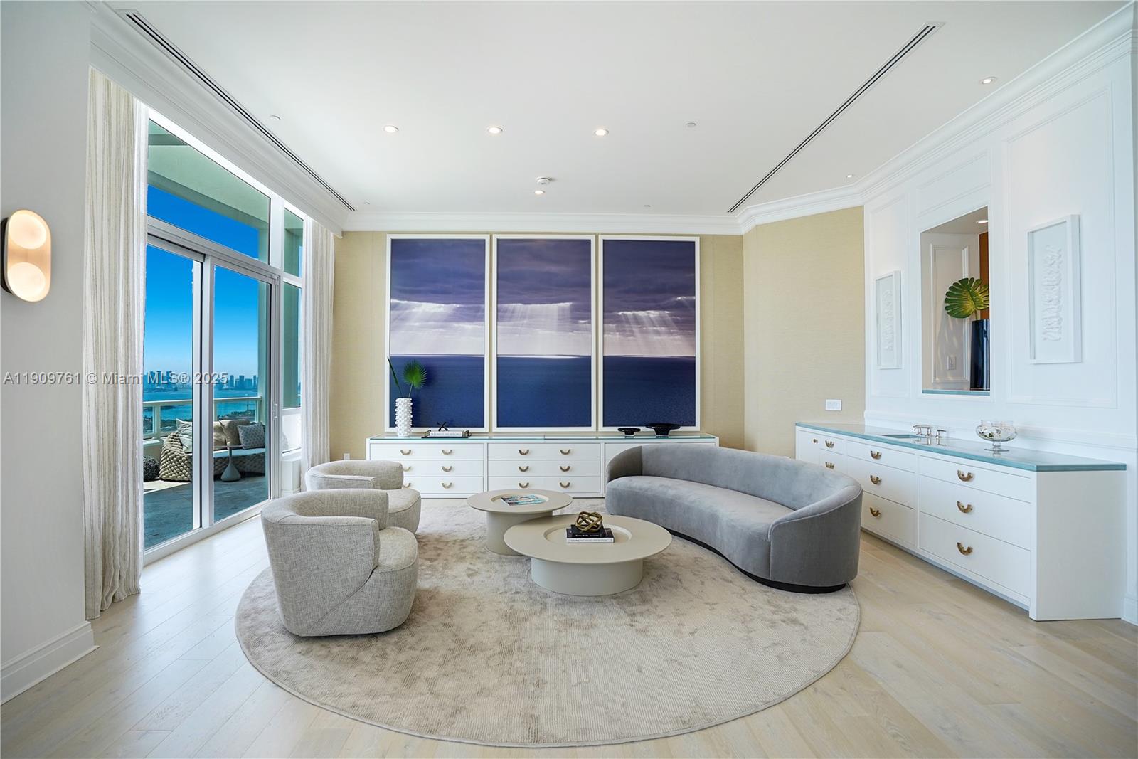 4401 Collins Ave #PH South, Miami Beach FL 33140