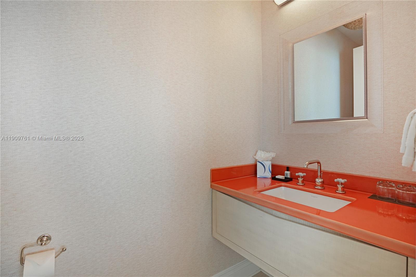 4401 Collins Ave #PH South, Miami Beach FL 33140