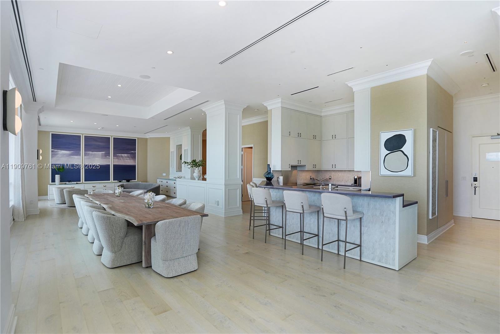4401 Collins Ave #PH South, Miami Beach FL 33140