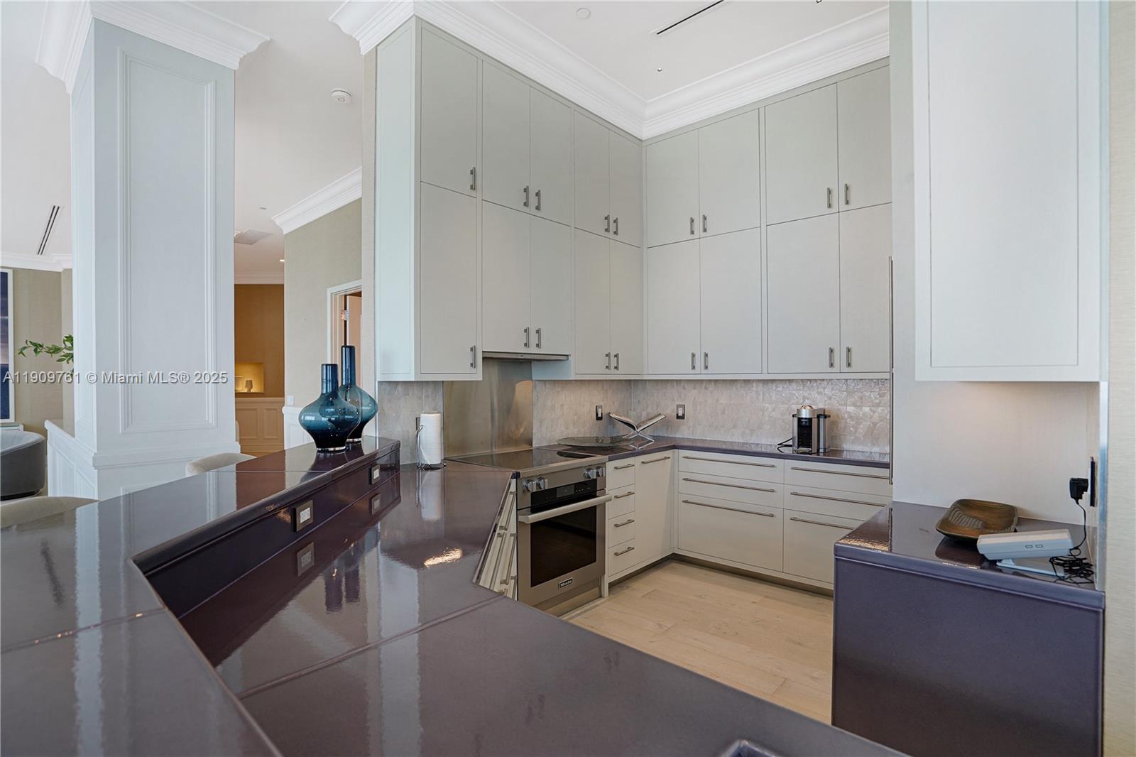 4401 Collins Ave #PH South, Miami Beach FL 33140