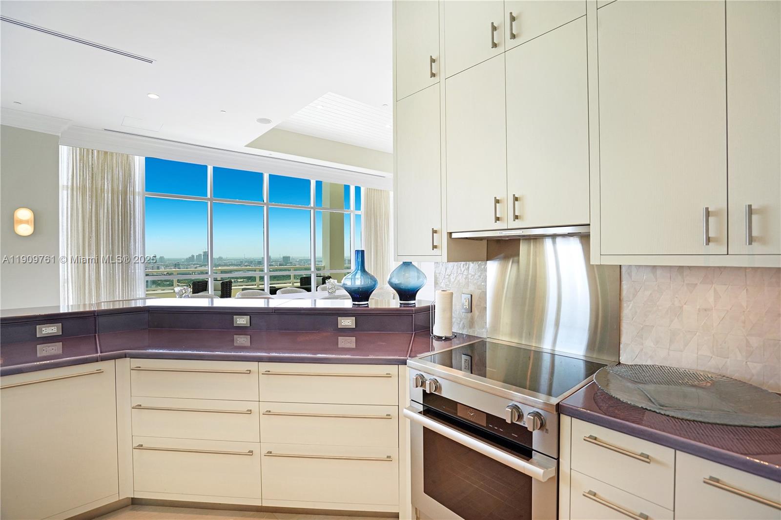 4401 Collins Ave #PH South, Miami Beach FL 33140