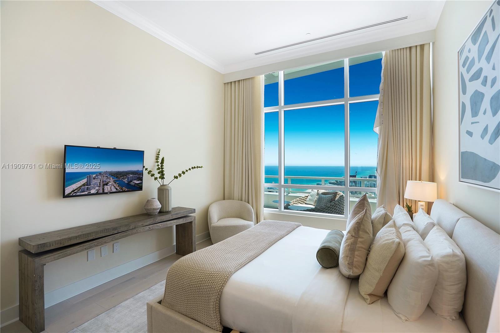 4401 Collins Ave #PH South, Miami Beach FL 33140
