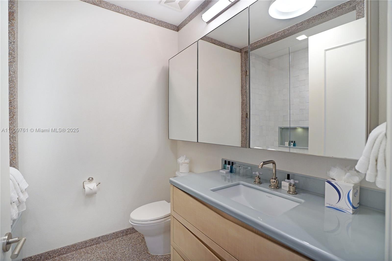 4401 Collins Ave #PH South, Miami Beach FL 33140