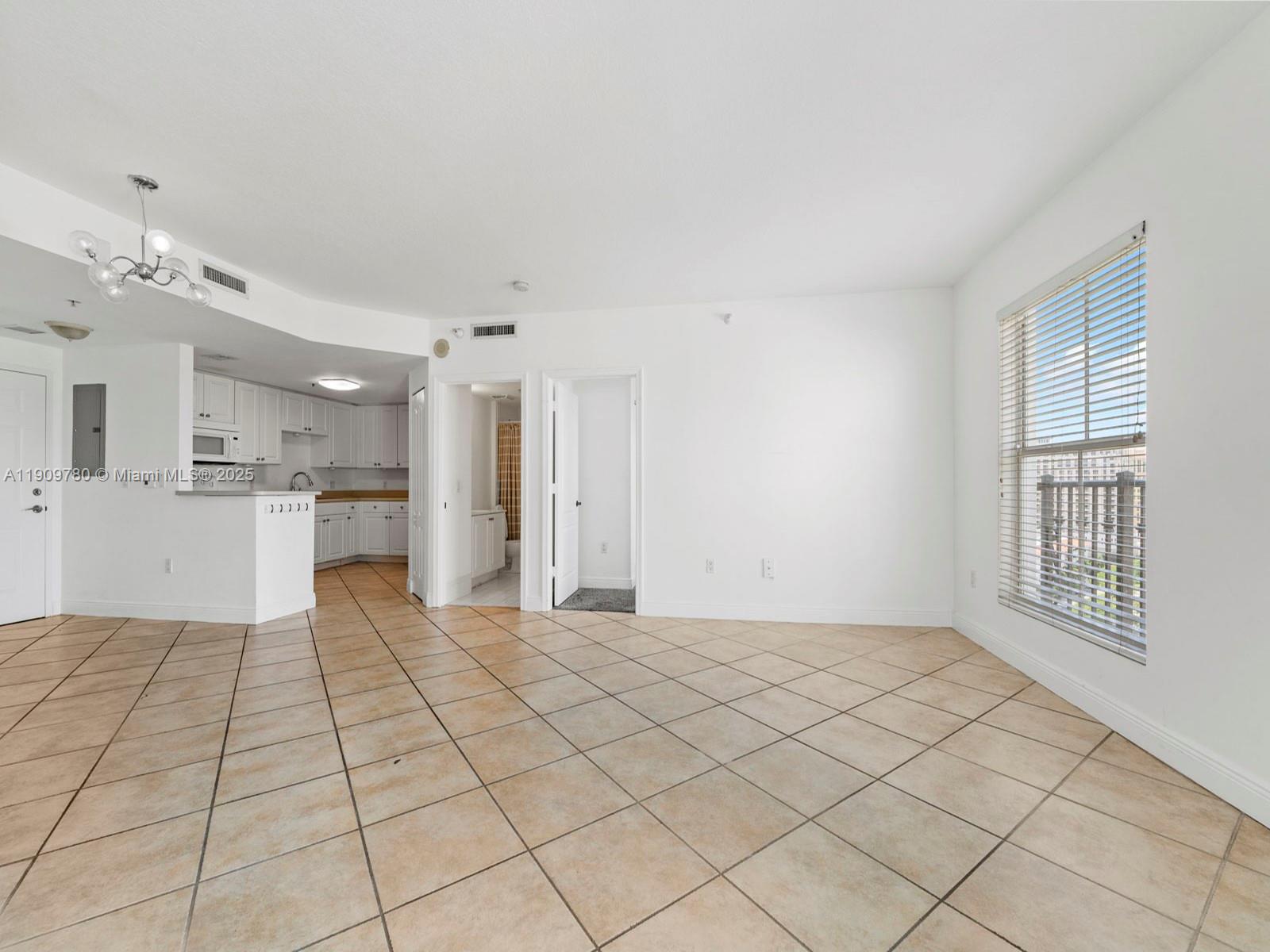 1627 SW 37th Ave #1103, Miami FL 33145