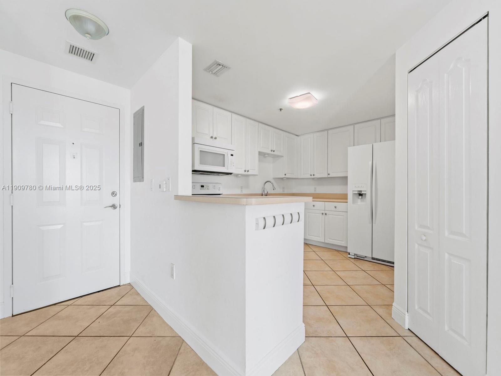 1627 SW 37th Ave #1103, Miami FL 33145