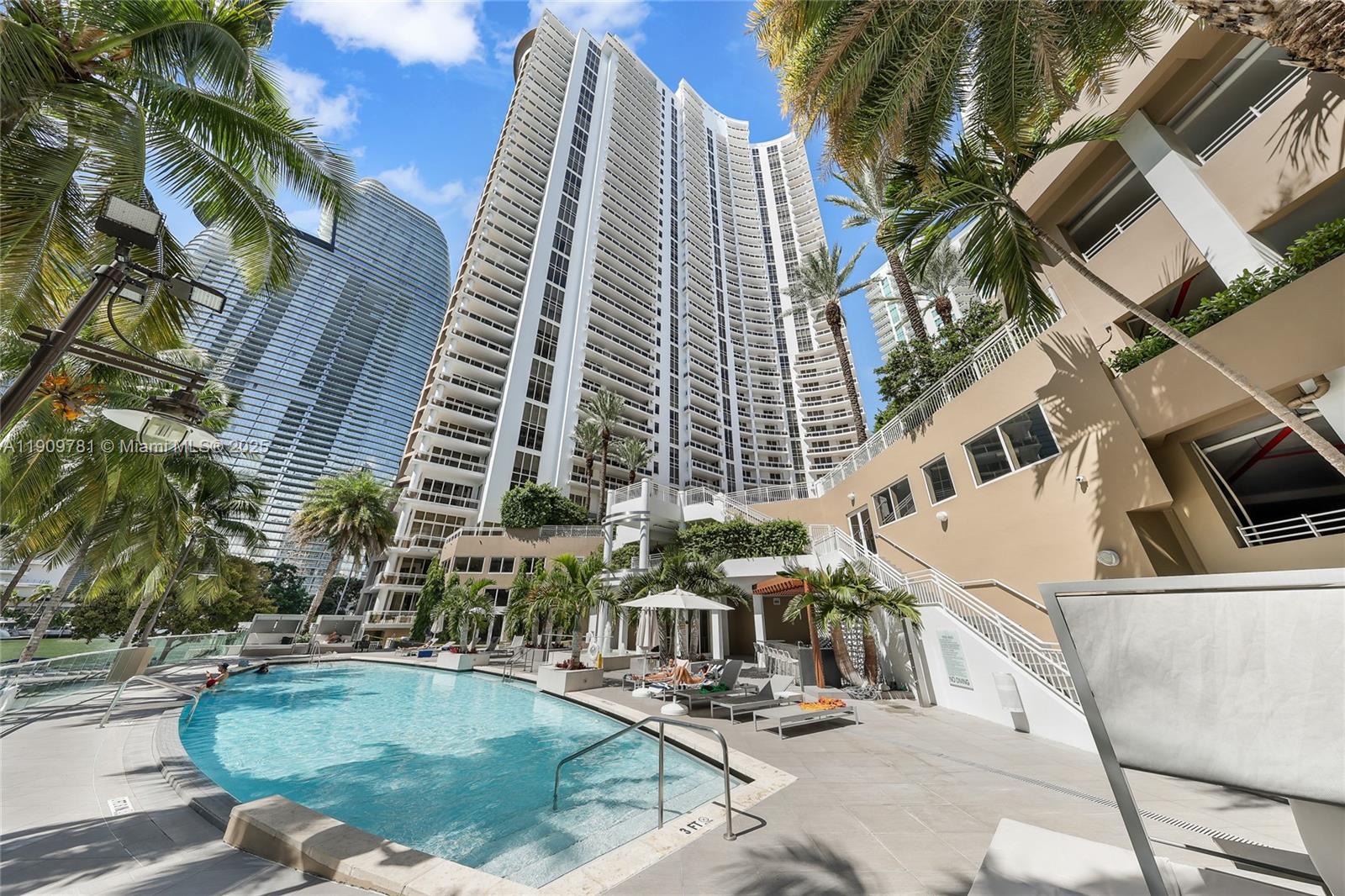 901 Brickell Key Blvd #2702, Miami FL 33131