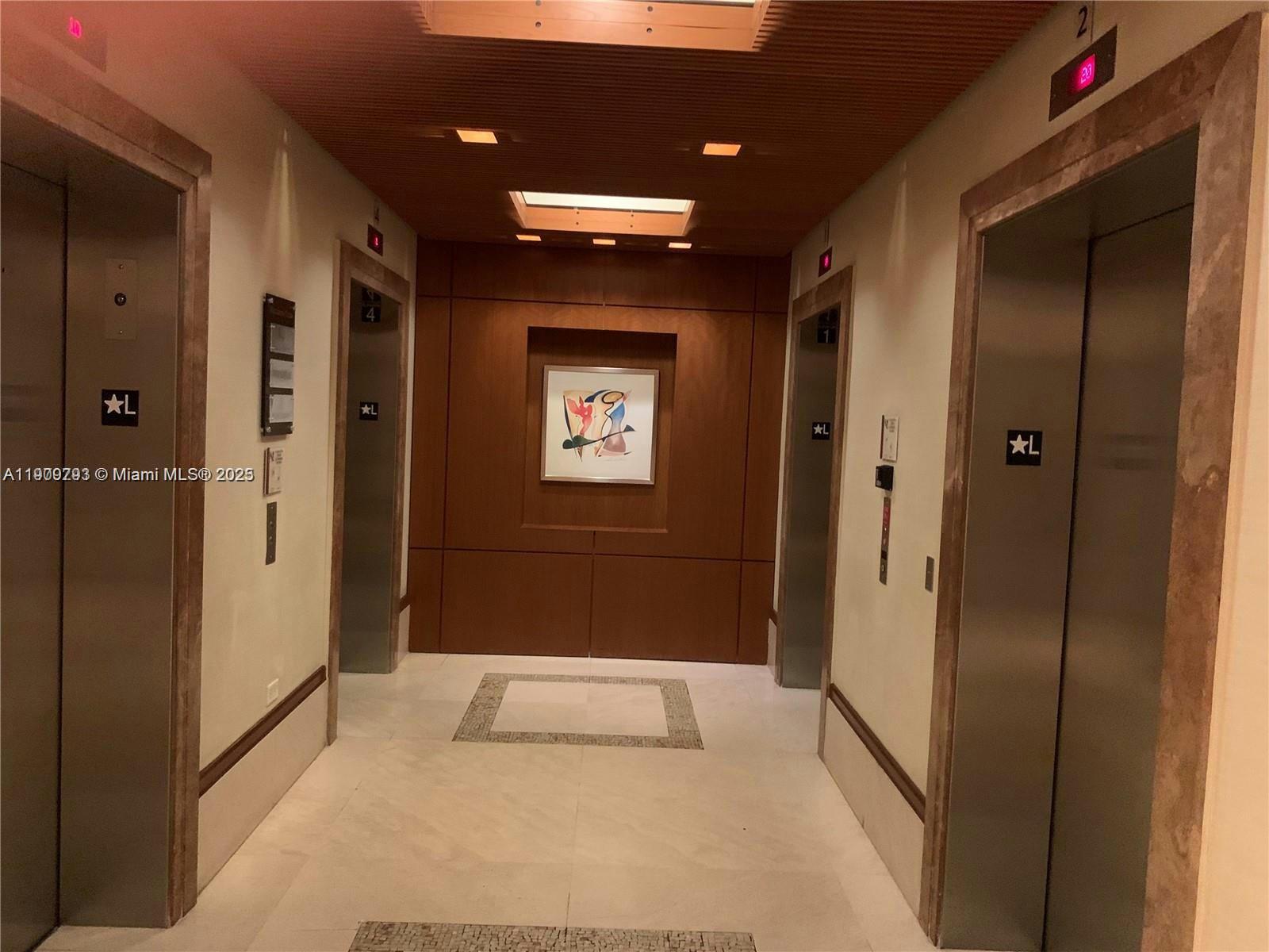 1060 Brickell Ave #1701, Miami FL 33131