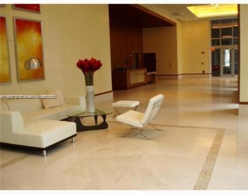 1060 Brickell Ave #1701, Miami FL 33131
