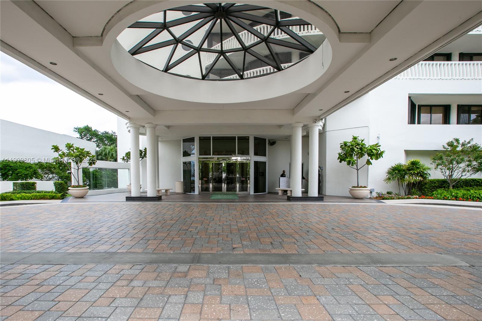 3000 Island Blvd #WSTE1, Aventura FL 33160
