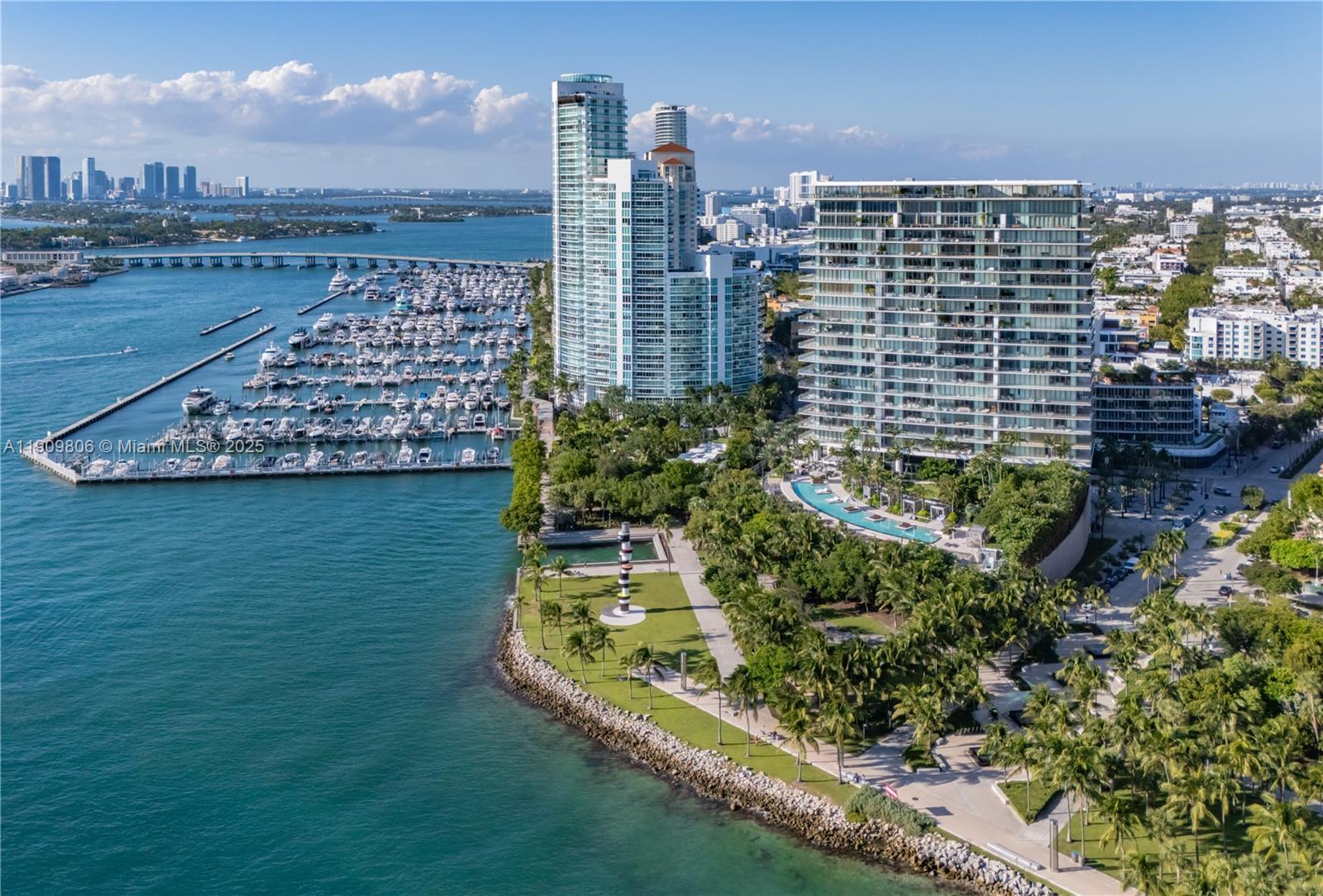 800 S Pointe Dr #704, Miami Beach FL 33139