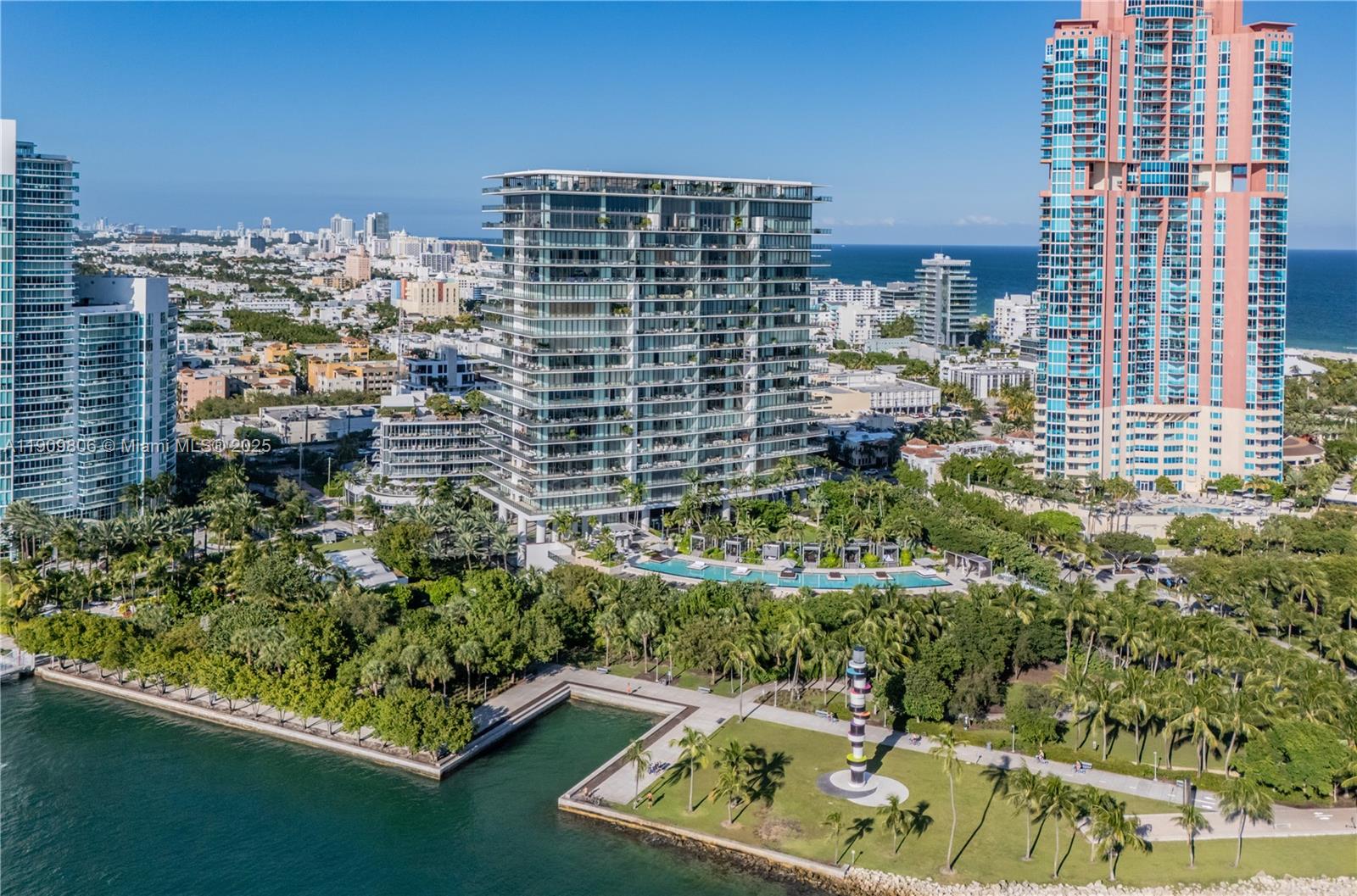 800 S Pointe Dr #704, Miami Beach FL 33139